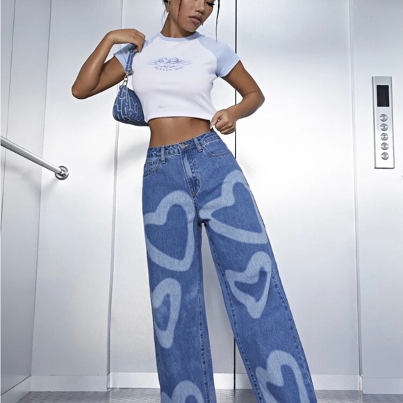 Shein High Waist Heart Print Wide Leg Jeans - Picture 2 of 3